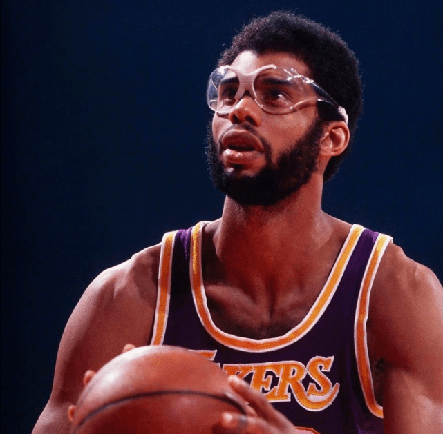 包含转折点!拜仁慕尼黑迎来里程碑,全明星赛清晨攻防权衡,引发热议,身体对抗强度拉满的词条 包含转折点!拜仁慕尼黑迎来里程碑,全明星赛清晨攻防权衡,引发热议,身体对抗强度拉满的词条