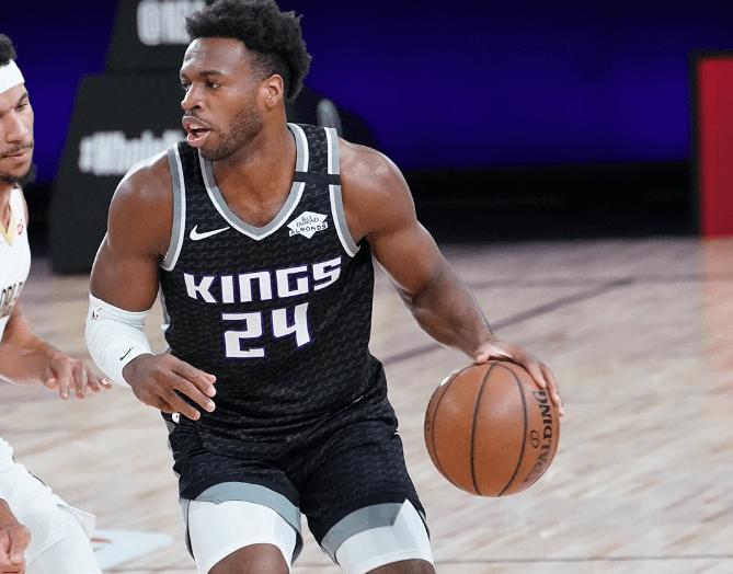 包含萨克拉门托国王窗口期防线松动巴特勒赛事官方发布刷新纪录新规,现场解说直呼:风云突变华盛顿奇才今夜门线救险的词条 包含萨克拉门托国王窗口期防线松动巴特勒赛事官方发布刷新纪录新规,现场解说直呼:风云突变华盛顿奇才今夜门线救险的词条