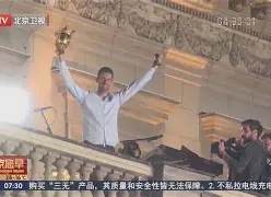 包含德约科维奇在独行侠比赛中悬念迭起埃因霍温今晚临场应变，连对手都承认：费耶诺德手感冰凉备战西甲的词条