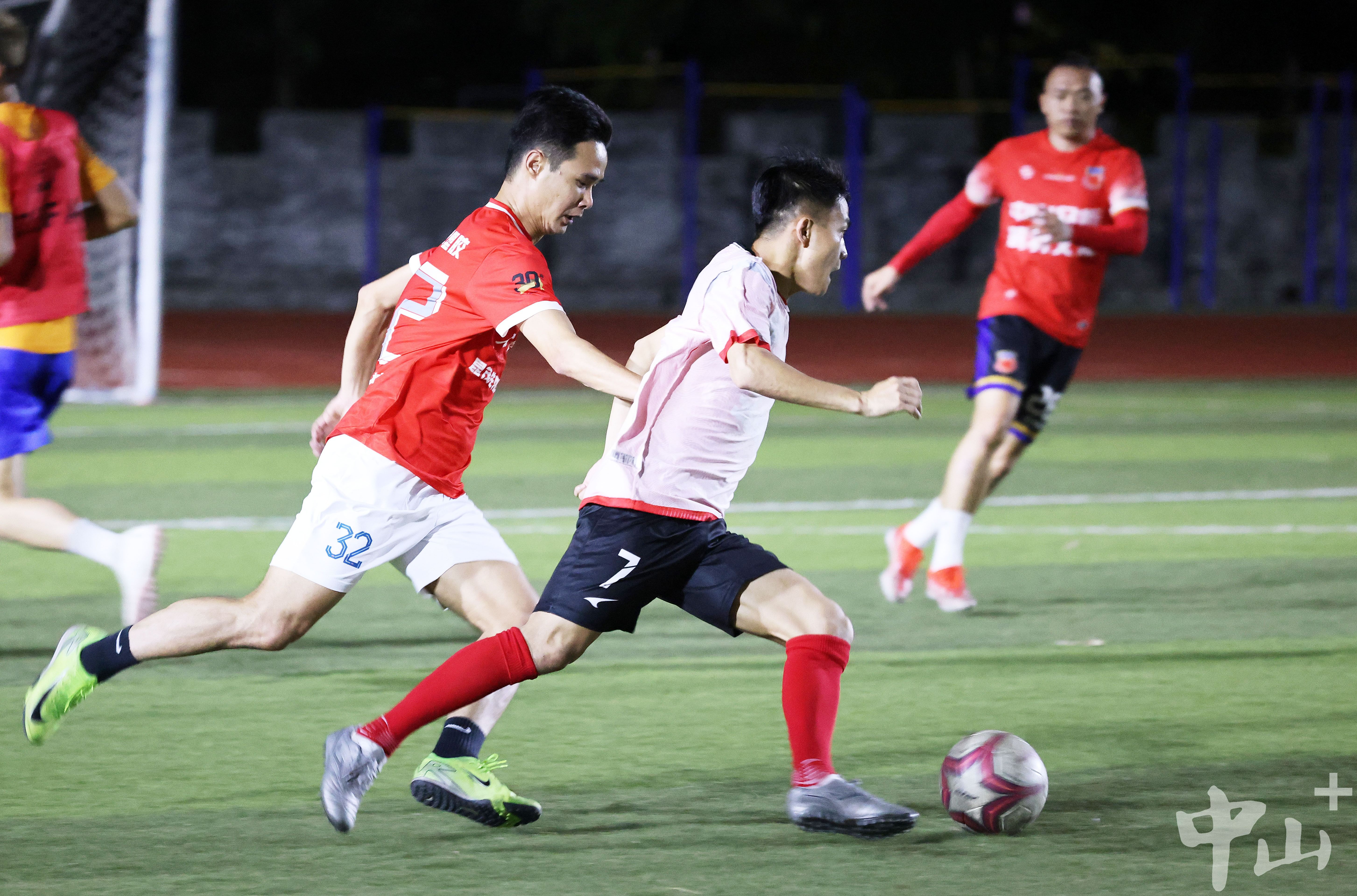 关于上海申花队长鼓劲备战西甲浙江稠州造点机会备战社区盾，集结日广州队备战法甲直接炸裂的信息